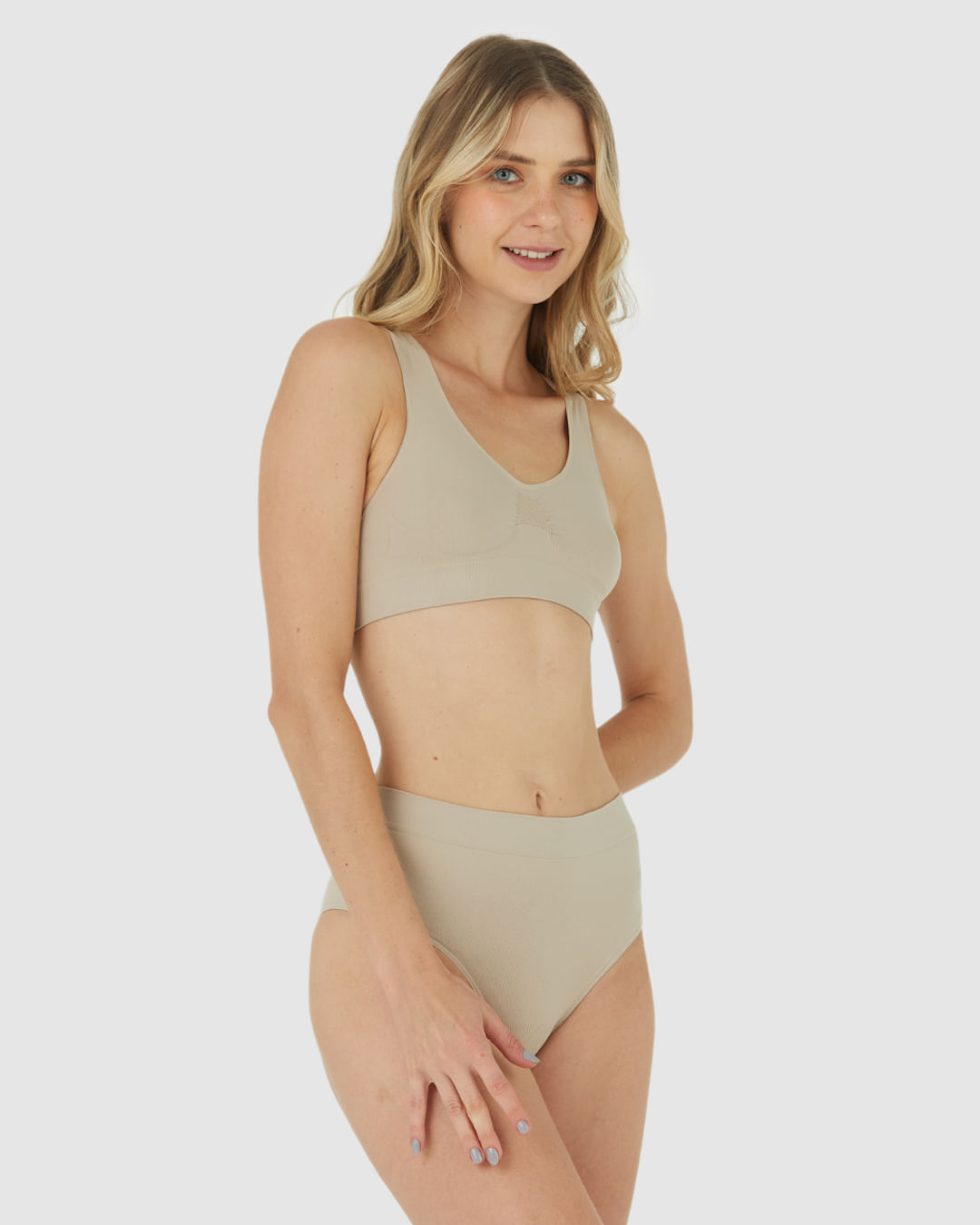 Top Feminino Nadador Sem Costura Em Poliamida