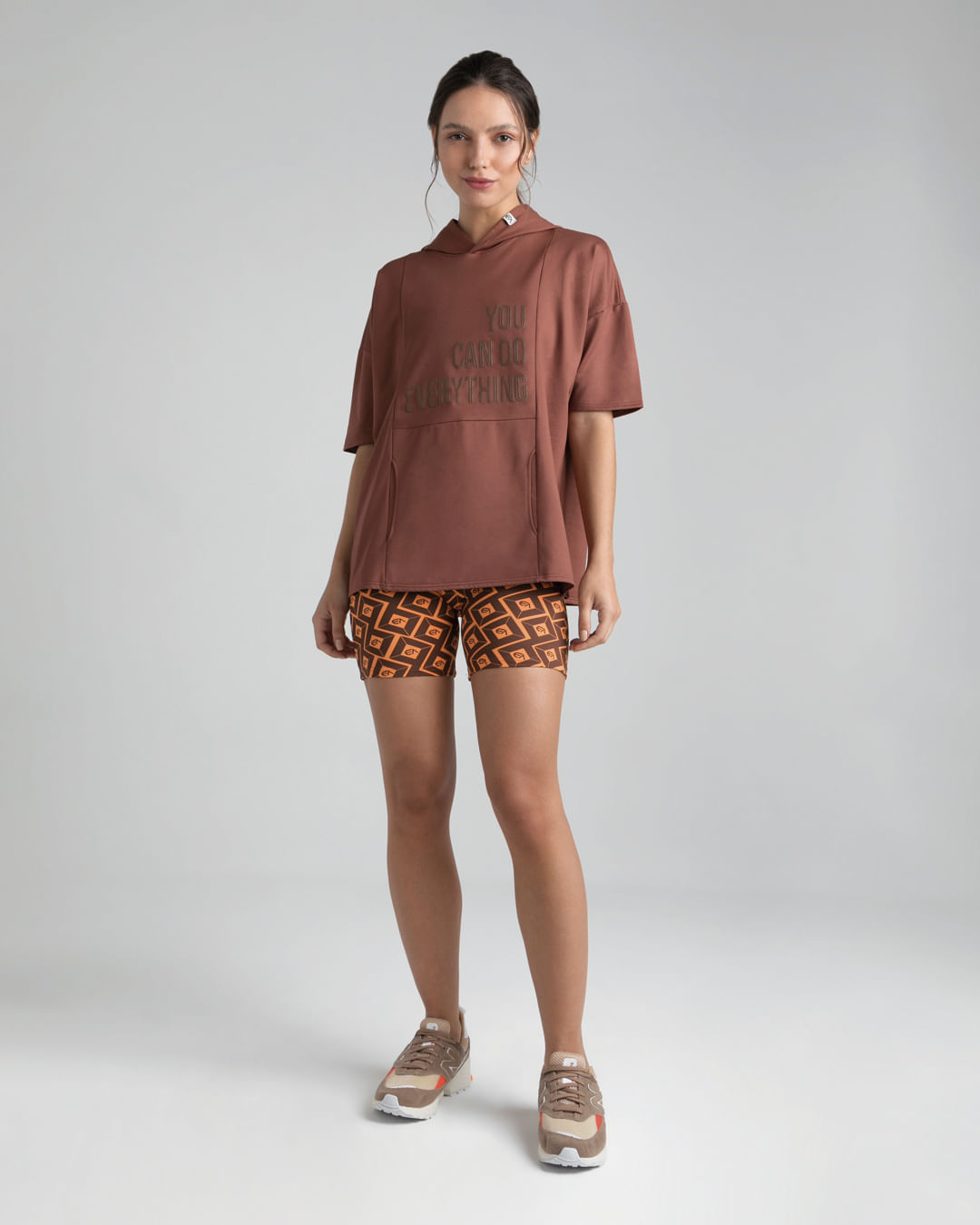Blusa Oversized Feminina Com Capuz Em Malha Proteção UV50+ - ENFIM