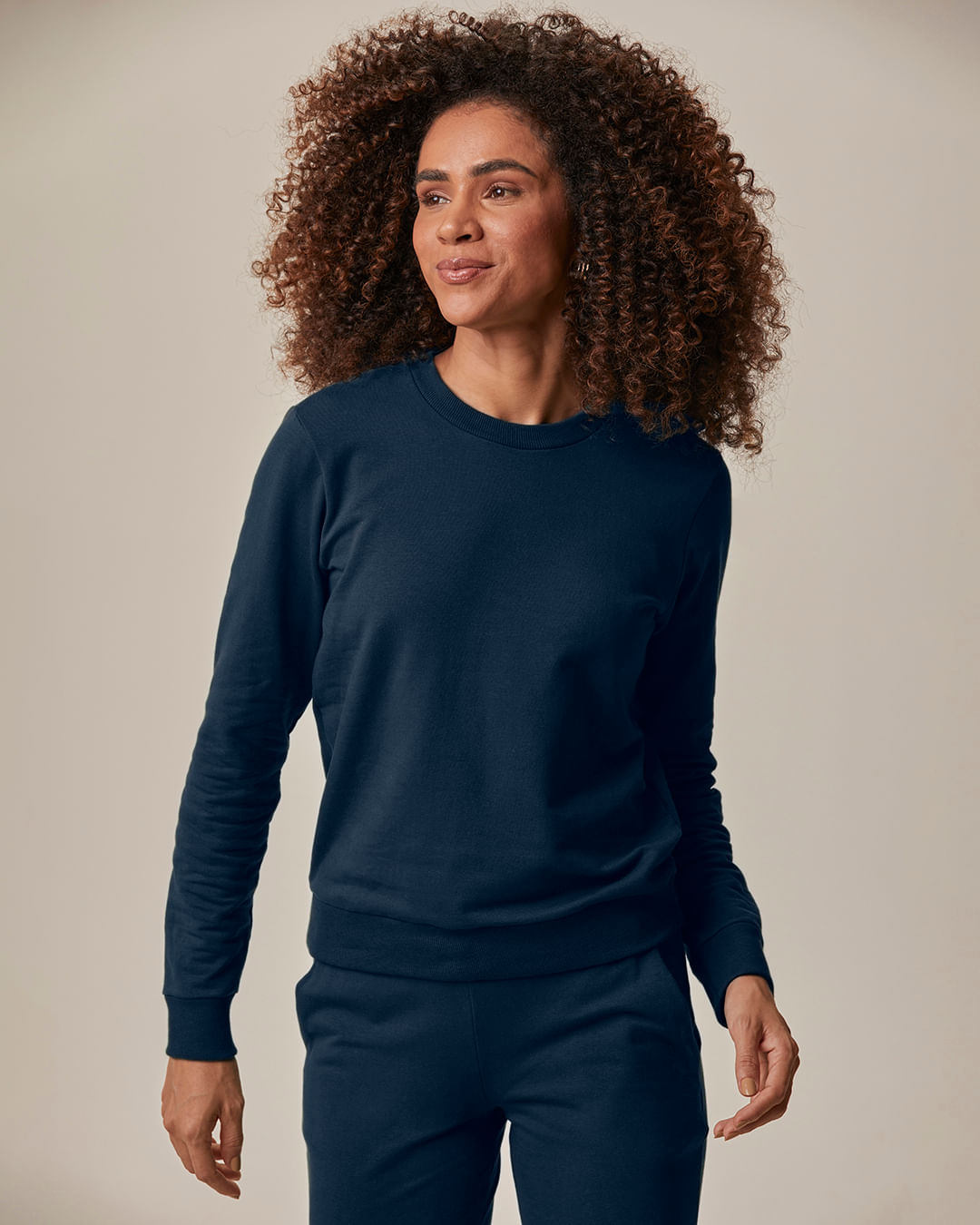 Blusão Básico Feminino Decote Redondo Em Moletom Stretch Flanelado