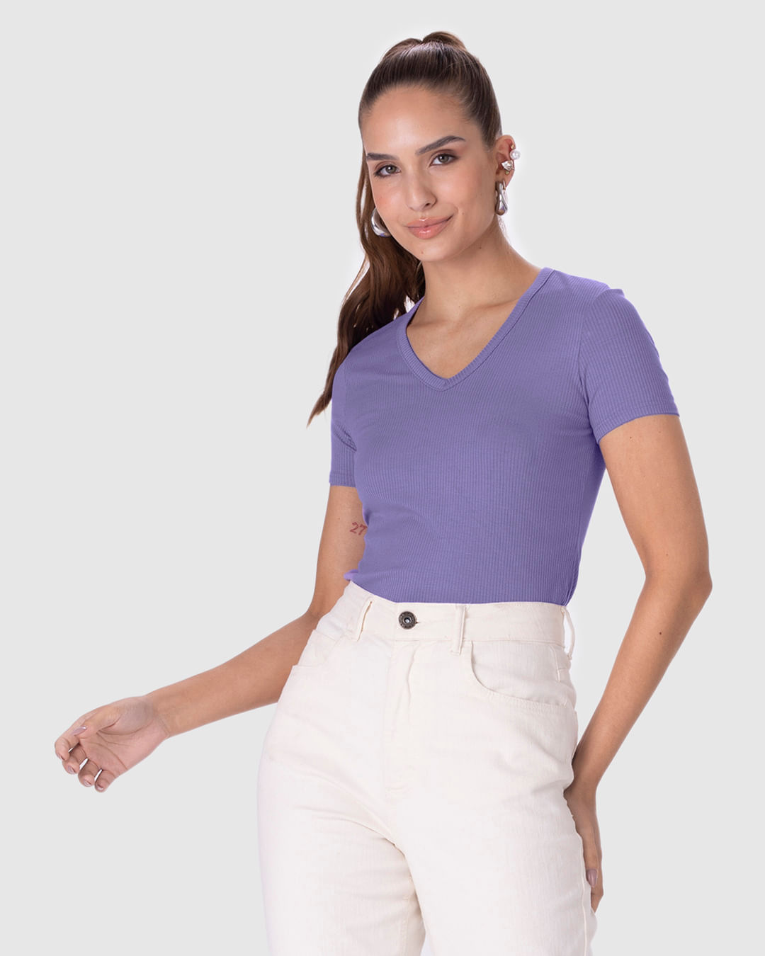 Blusa Básica Feminina Decote V Em Malha Canelada