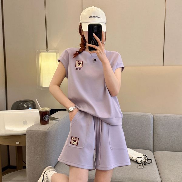 Womens designer clothing summer cartoon sweet embroidered bear hugging brother short sleeved shorts set for women s new casual sports two piece set