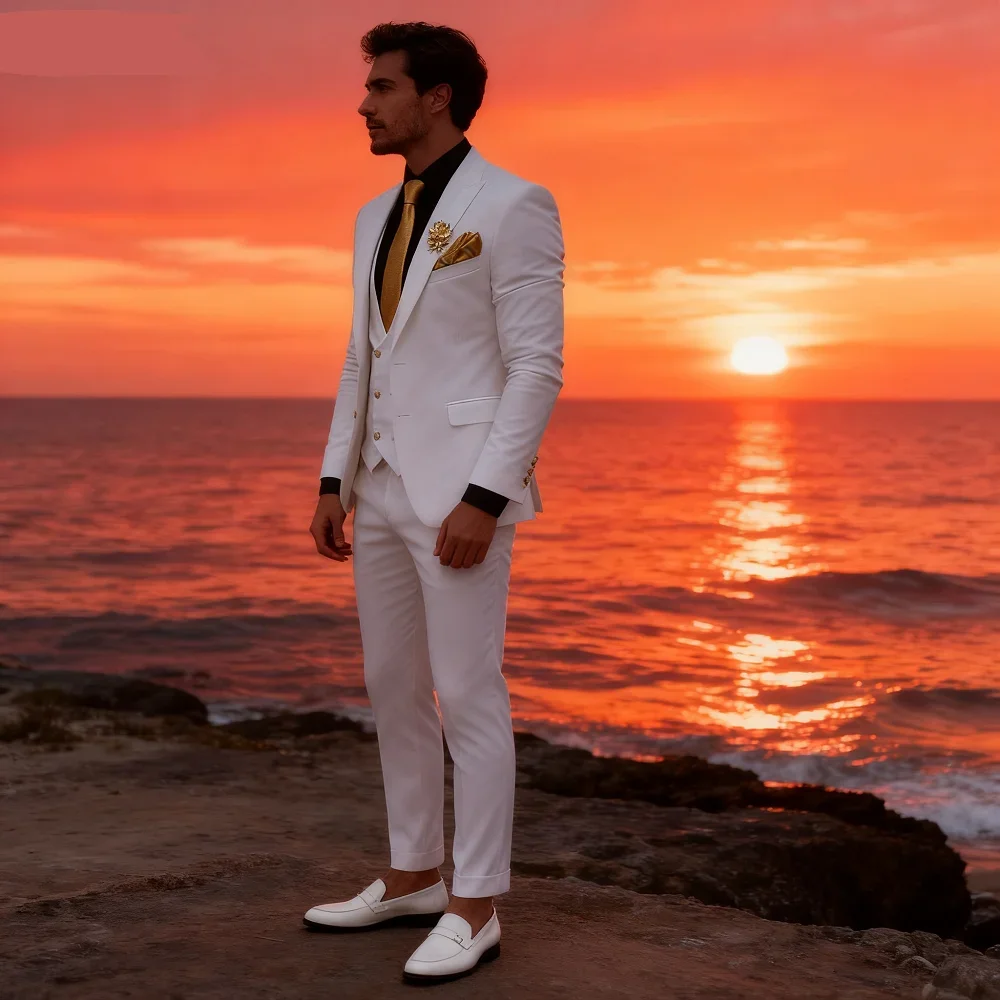 Smoking Masculino De 3 Peças, Ternos Brancos Para O Noivo, Jaquetas De Design, Conjuntos De Casamento Novos Em Roupas E Blazer